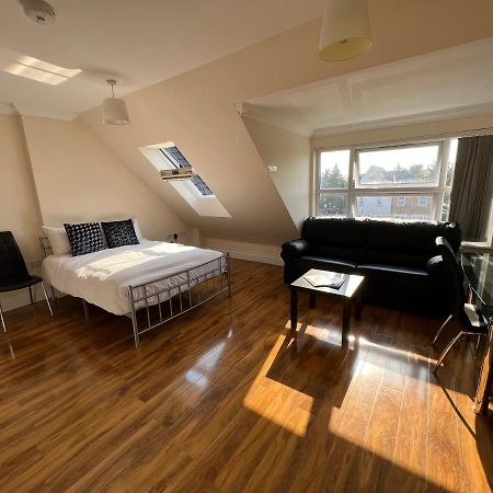 Rc Airport Rooms Stanwell ภายนอก รูปภาพ