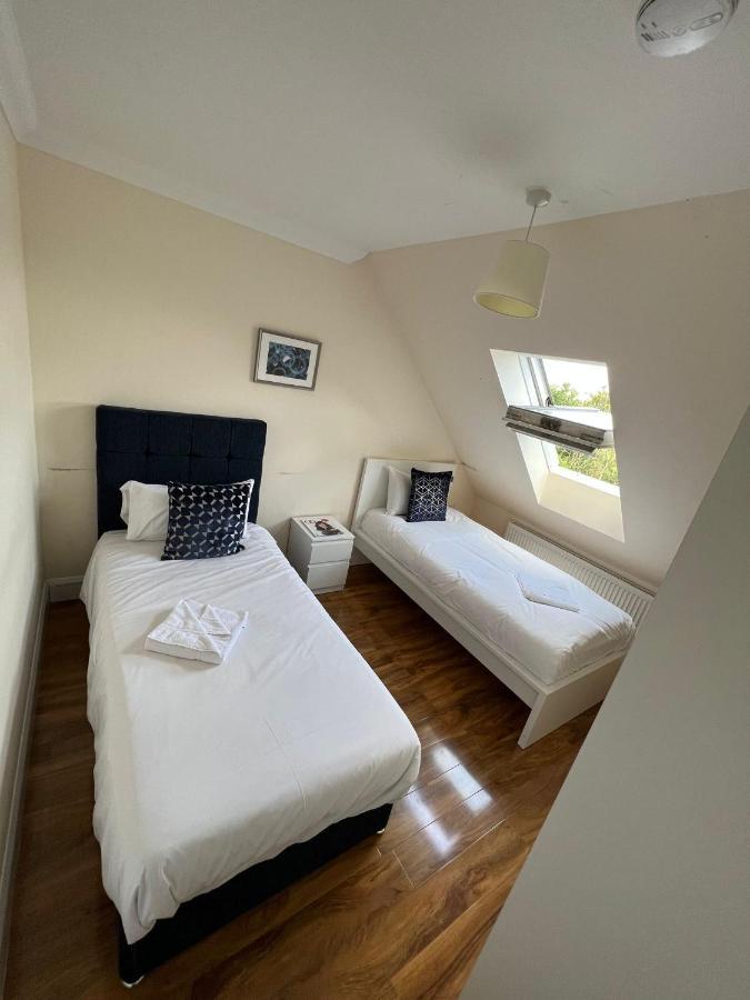 Rc Airport Rooms Stanwell ภายนอก รูปภาพ