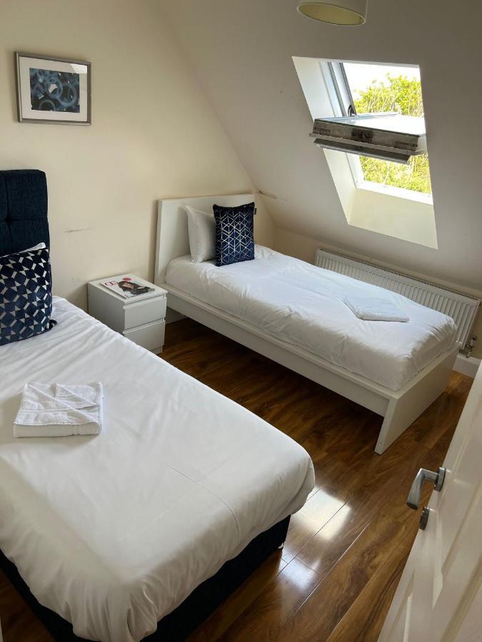 Rc Airport Rooms Stanwell ภายนอก รูปภาพ