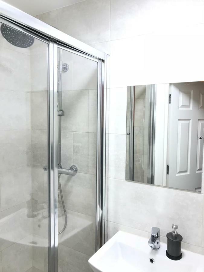 Rc Airport Rooms Stanwell ภายนอก รูปภาพ